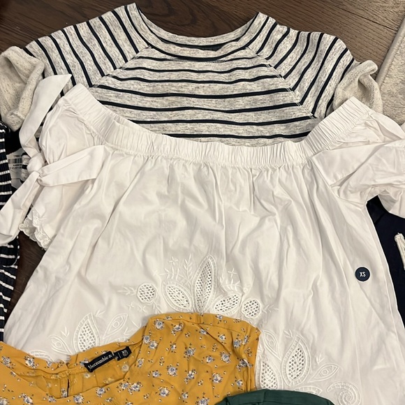 90% off sale! 10 pieces Abercrombie & Fitch - Picture 3 of 5